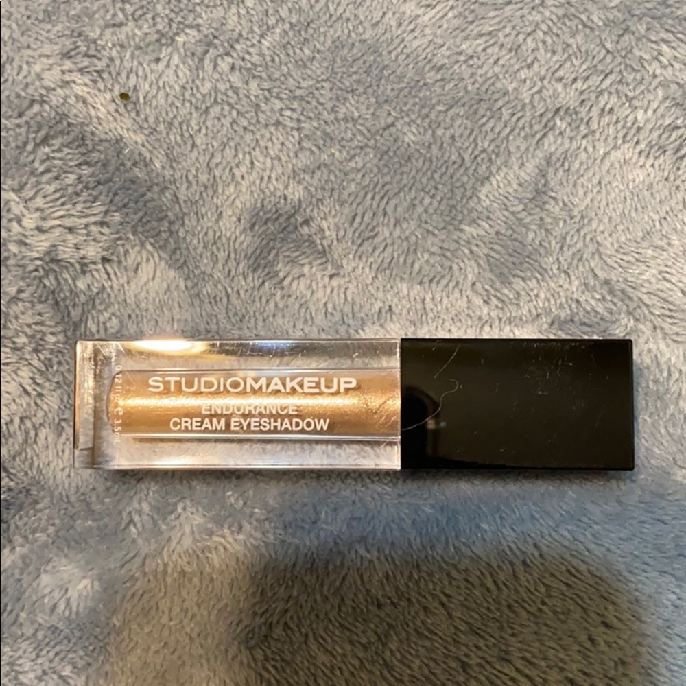 Studiomakeup cream eyeshadow